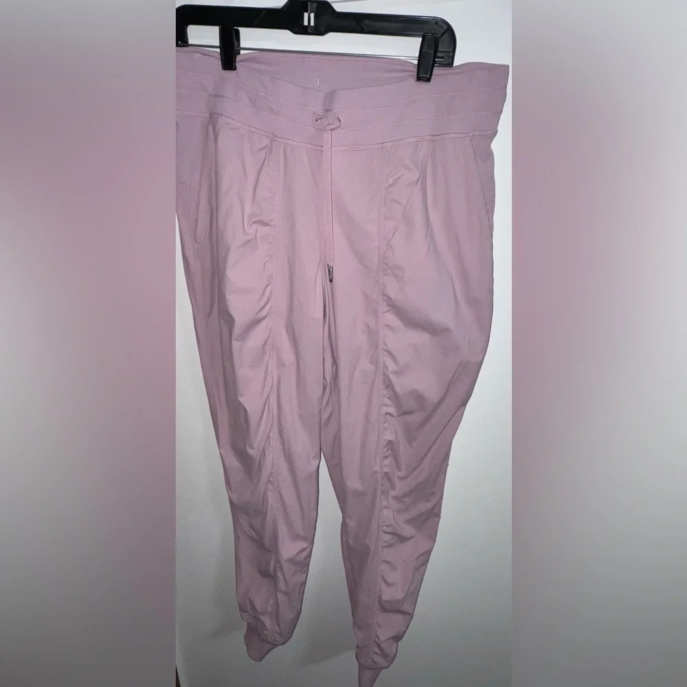 Lululemon Women's Pink dance studio joggers lined ****PLEASE READ DESCRIPTION*